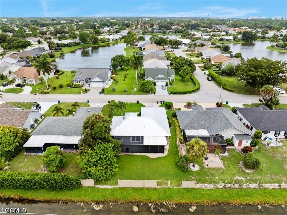 Kent Drive Naples, FL 34112