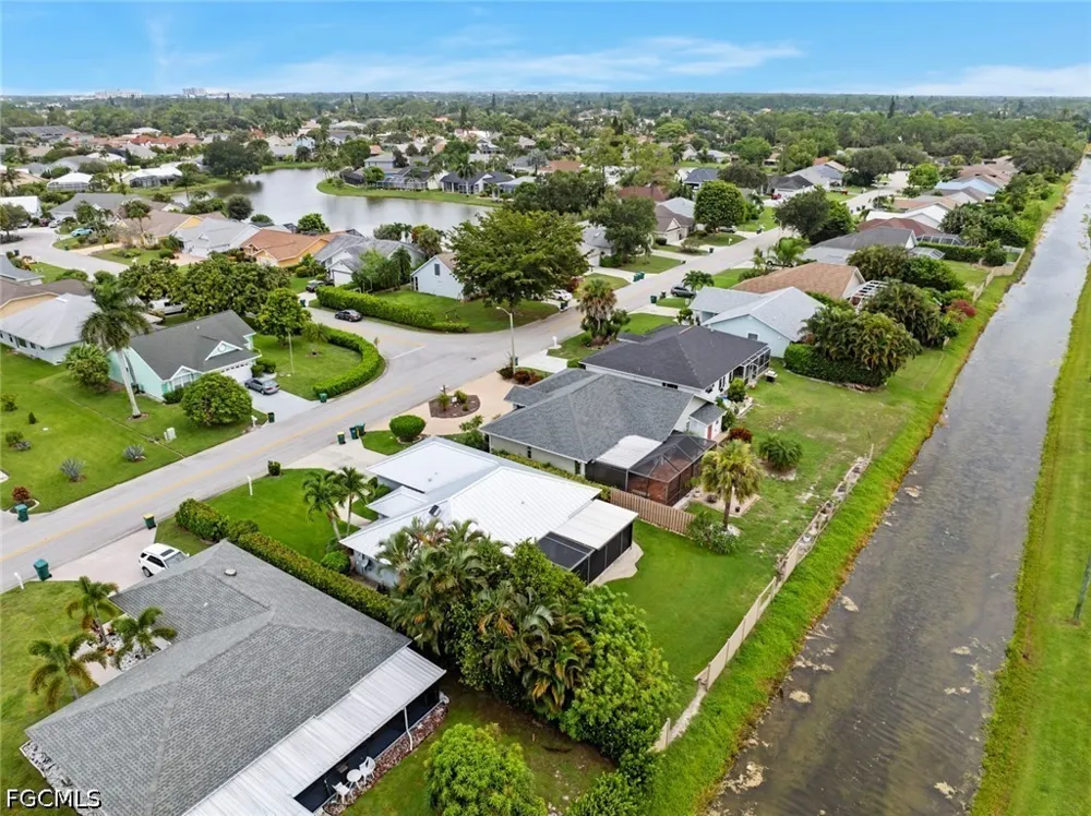 Kent Drive Naples, FL 34112