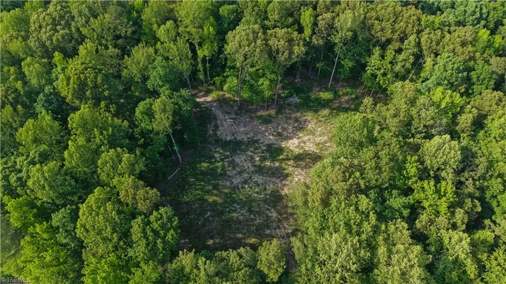 6810 Sawyer Road Liberty, NC 27298