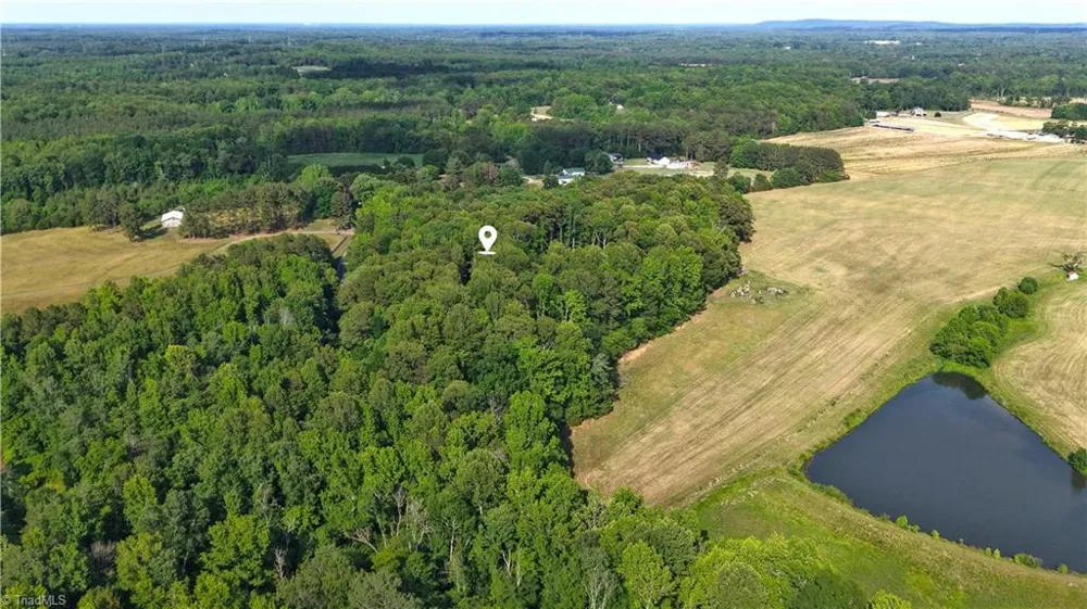 6810 Sawyer Road Liberty, NC 27298