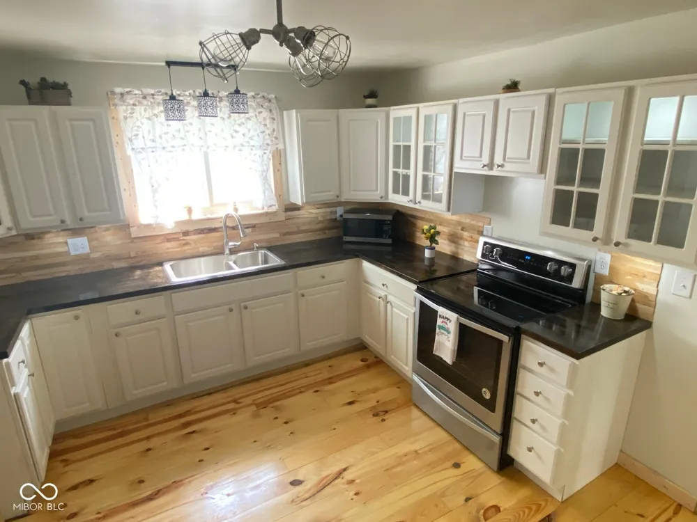 110 G STREET Marion, IN 46952