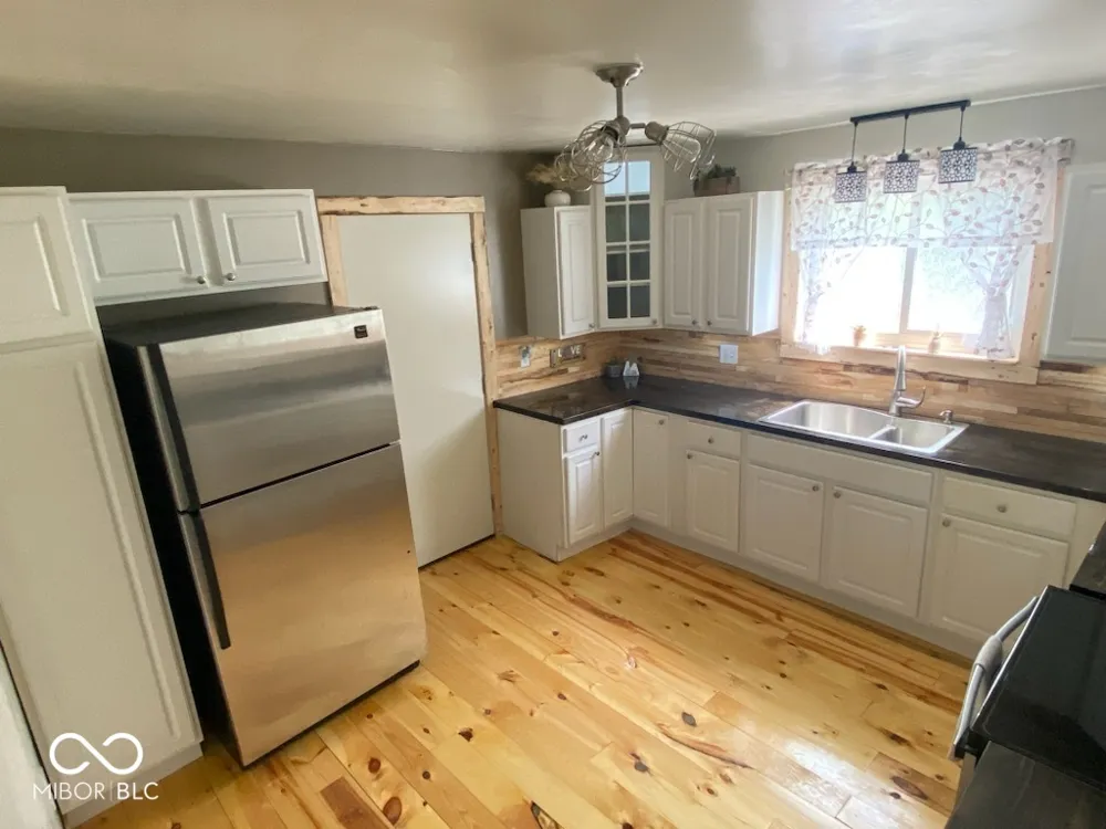 110 G STREET Marion, IN 46952
