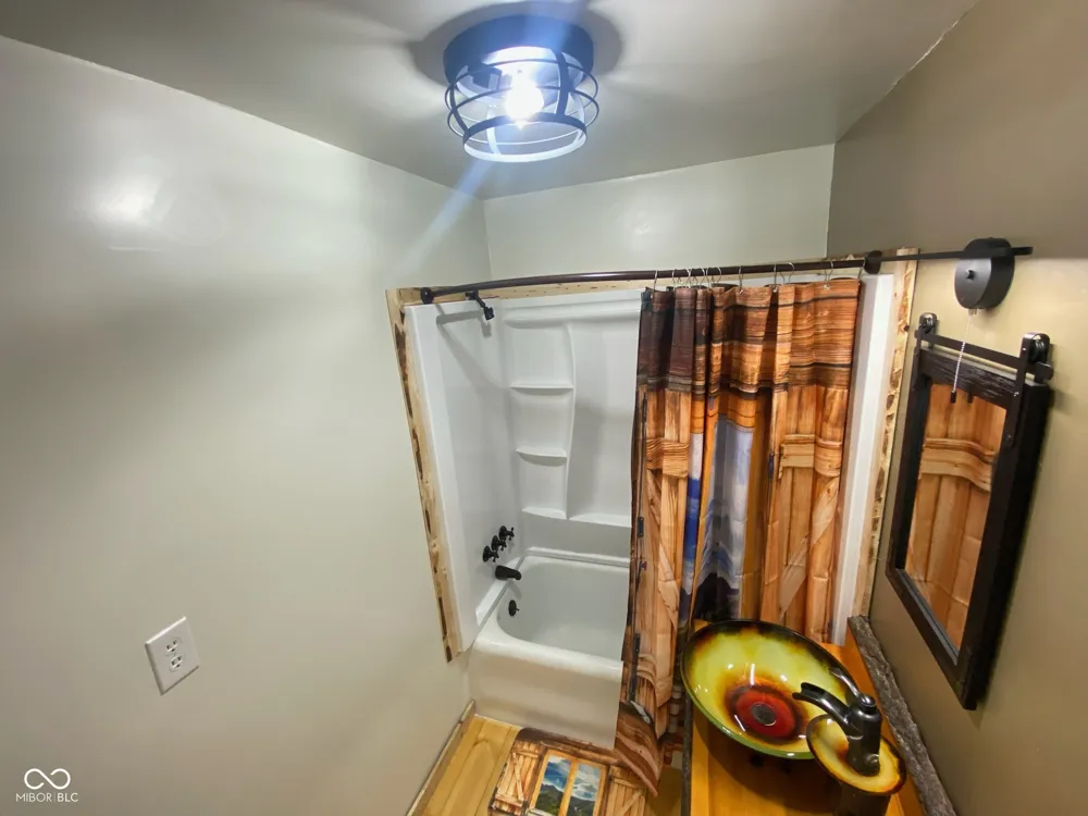 110 G STREET Marion, IN 46952