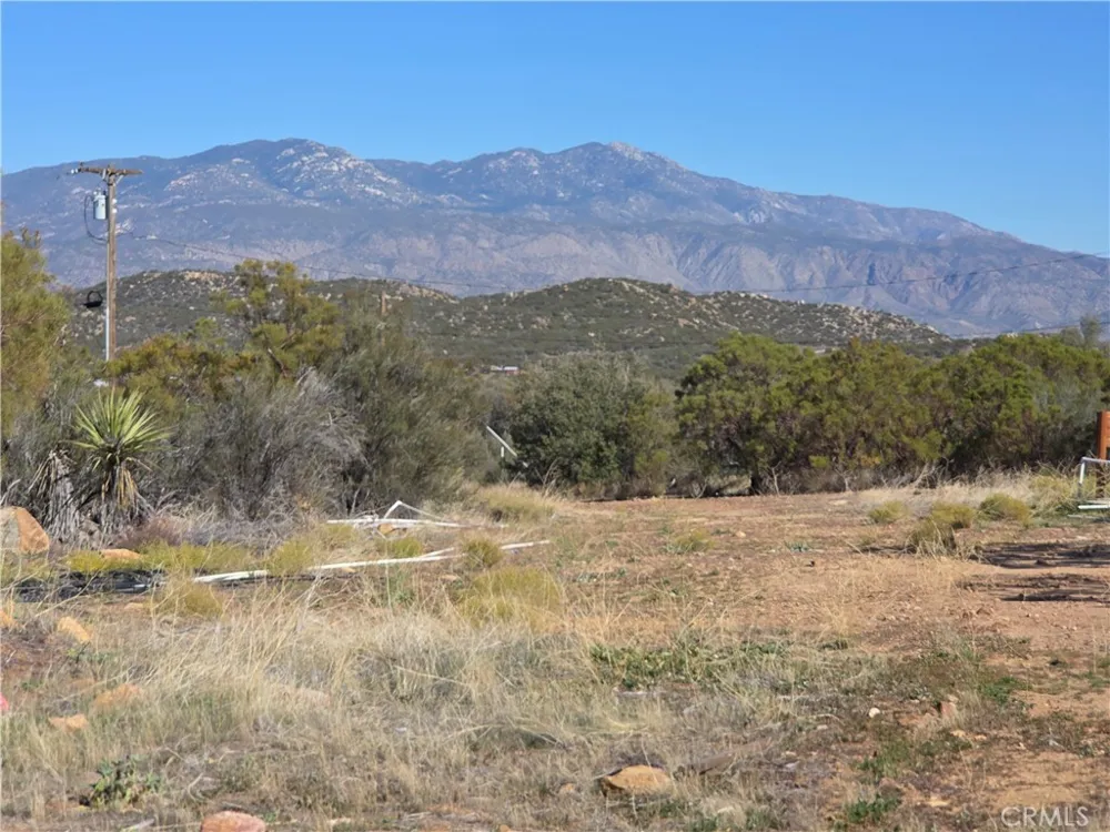 Taron Trail Anza, CA 92539