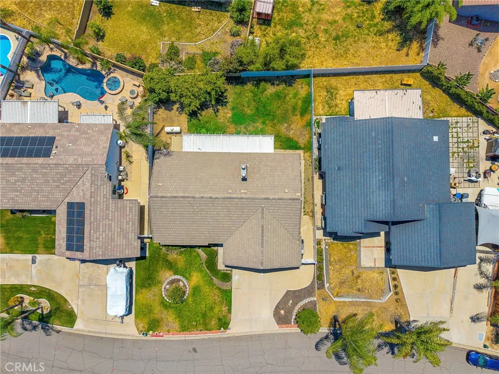 29839 Ketch Canyon Lake, CA 92587
