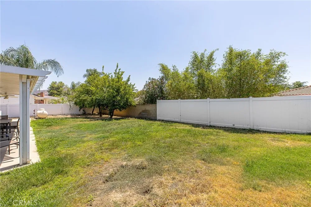 29839 Ketch Canyon Lake, CA 92587