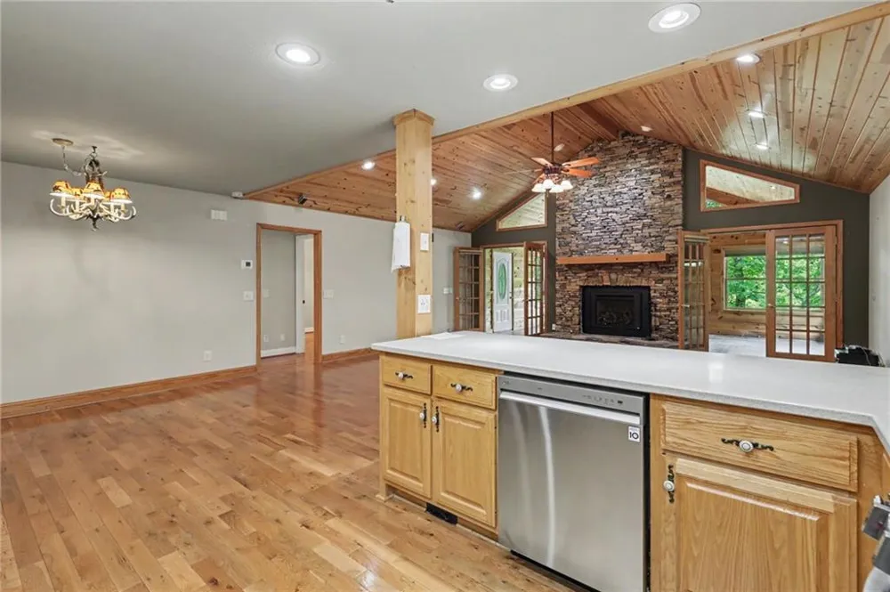 71 Chinquapin Place Blairsville, GA 30512