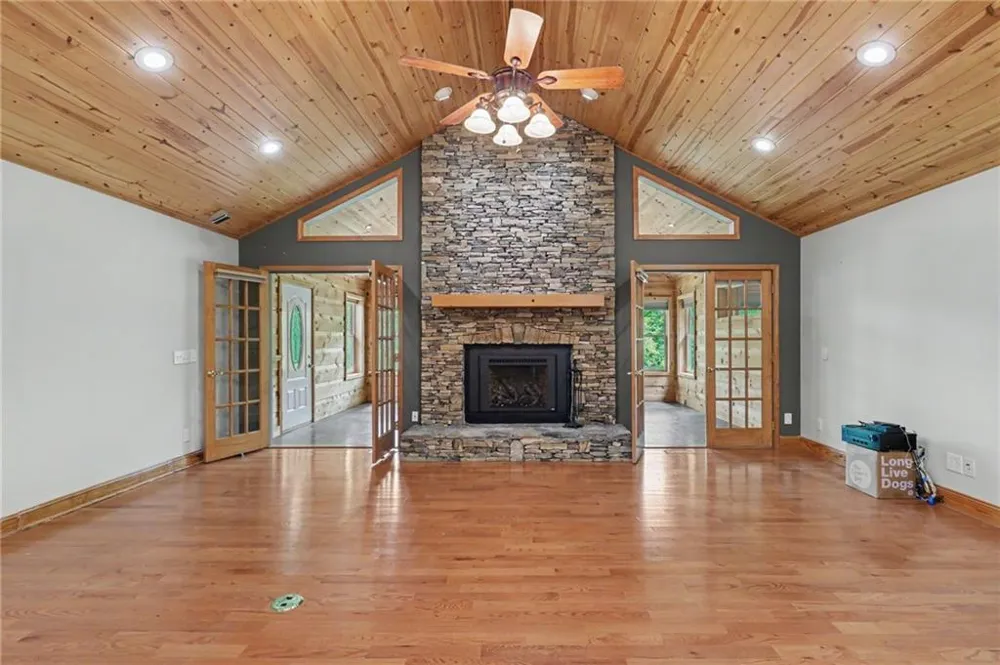 71 Chinquapin Place Blairsville, GA 30512