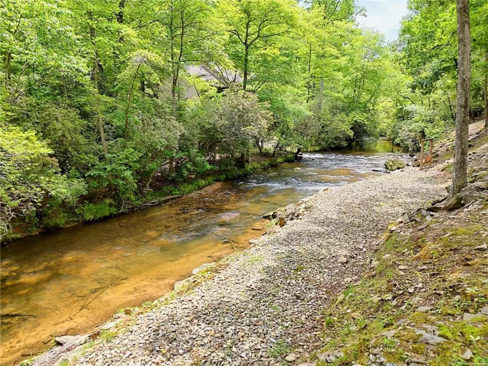 71 Chinquapin Place Blairsville, GA 30512