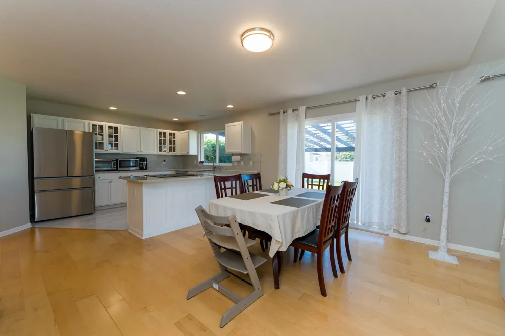 1646 Abbey Court Mt Pleasant City, MI 48858