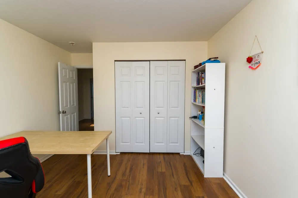 1646 Abbey Court Mt Pleasant City, MI 48858