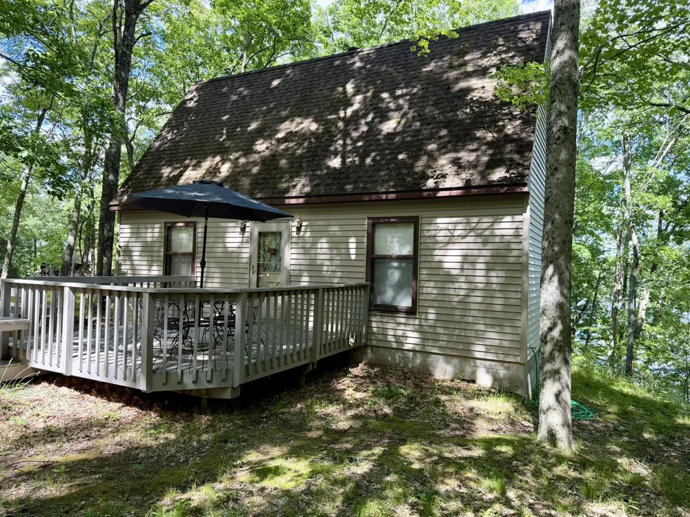 6922 W Twin Lake Drive Elk Township, MI 49644