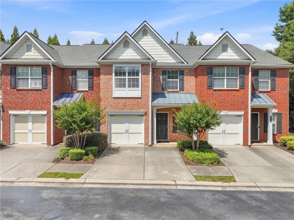 5682 Lawley Drive Johns Creek, GA 30022