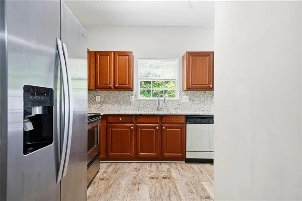 5682 Lawley Drive Johns Creek, GA 30022
