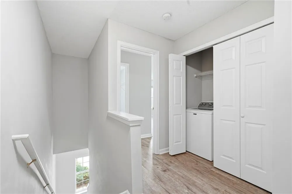 5682 Lawley Drive Johns Creek, GA 30022