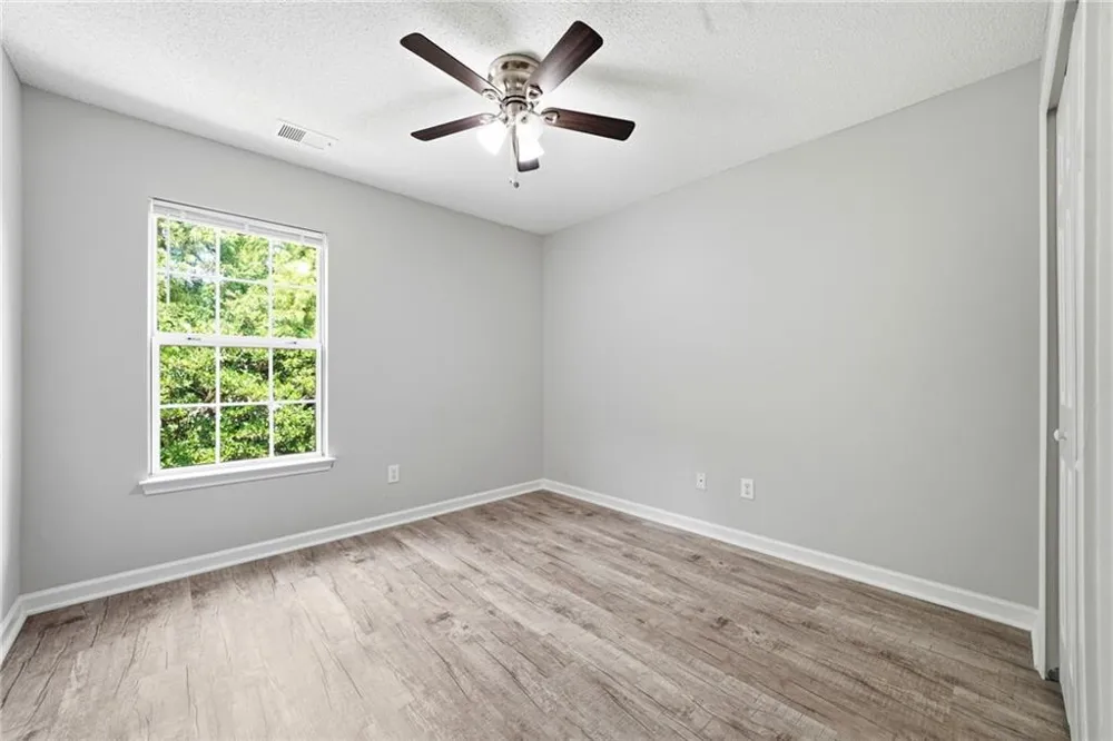 5682 Lawley Drive Johns Creek, GA 30022
