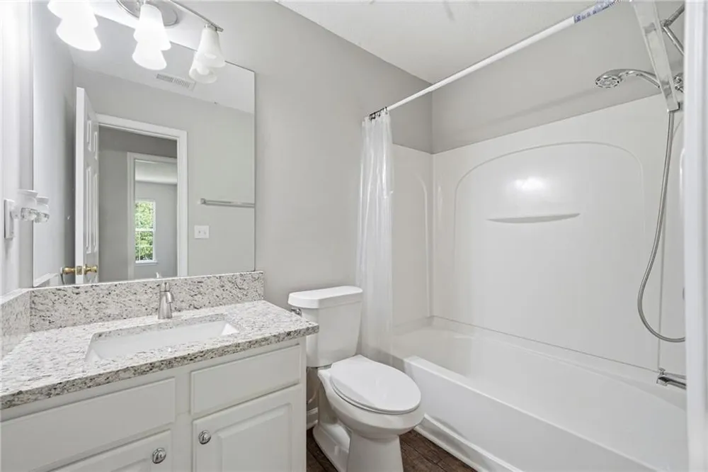 5682 Lawley Drive Johns Creek, GA 30022
