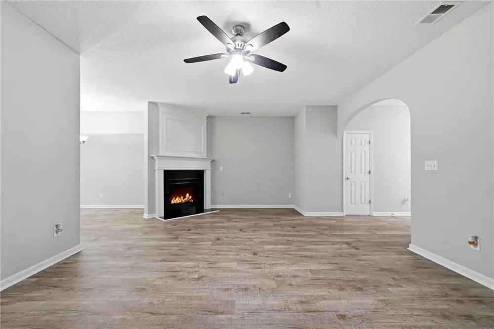 5682 Lawley Drive Johns Creek, GA 30022