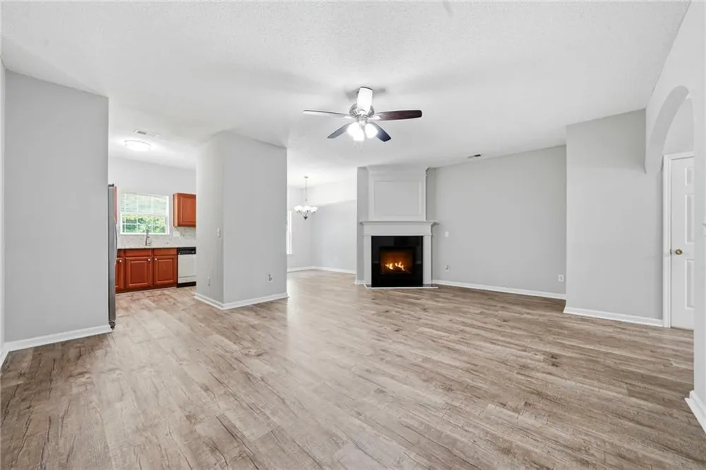 5682 Lawley Drive Johns Creek, GA 30022