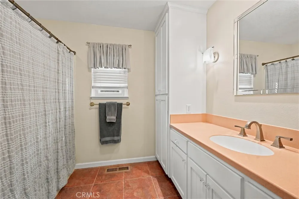 18142 Sweetwood Court Hidden Valley Lake, CA 95467