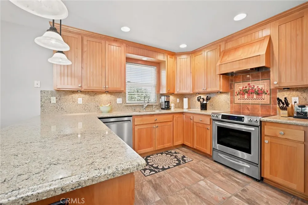 18142 Sweetwood Court Hidden Valley Lake, CA 95467