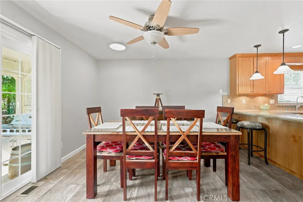 18142 Sweetwood Court Hidden Valley Lake, CA 95467