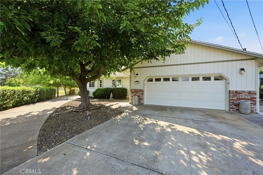 18142 Sweetwood Court Hidden Valley Lake, CA 95467