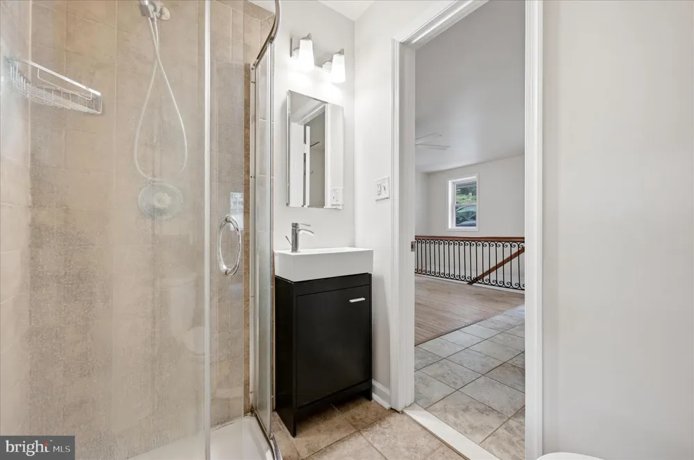 692 LAUREL LANE Bluemont, VA 20135