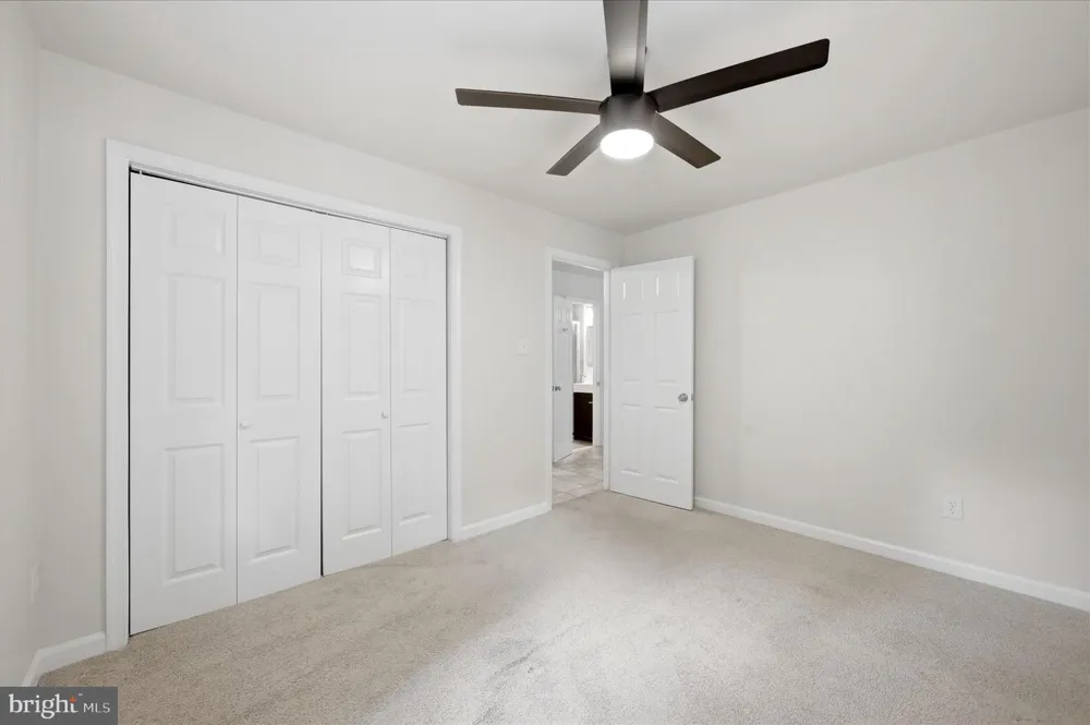 692 LAUREL LANE Bluemont, VA 20135