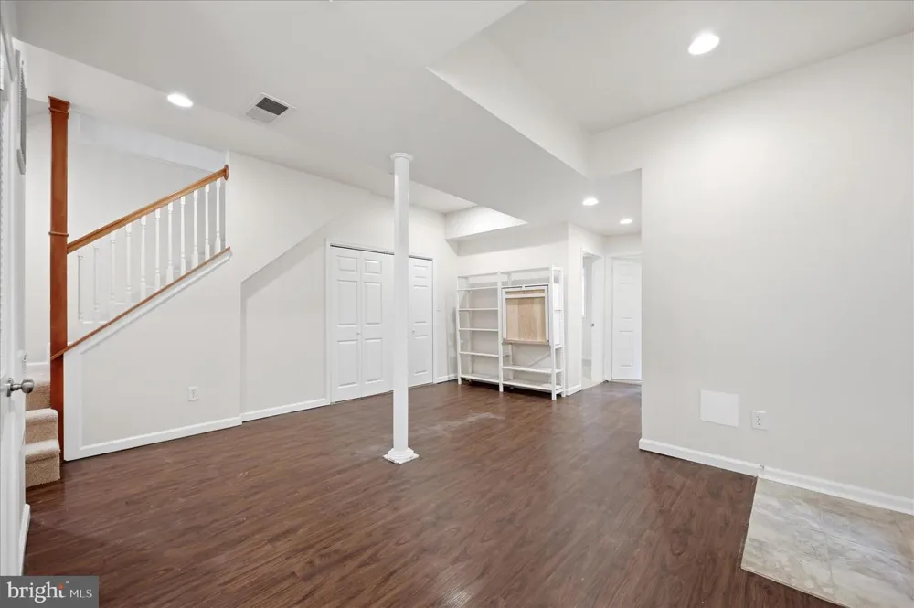 692 LAUREL LANE Bluemont, VA 20135