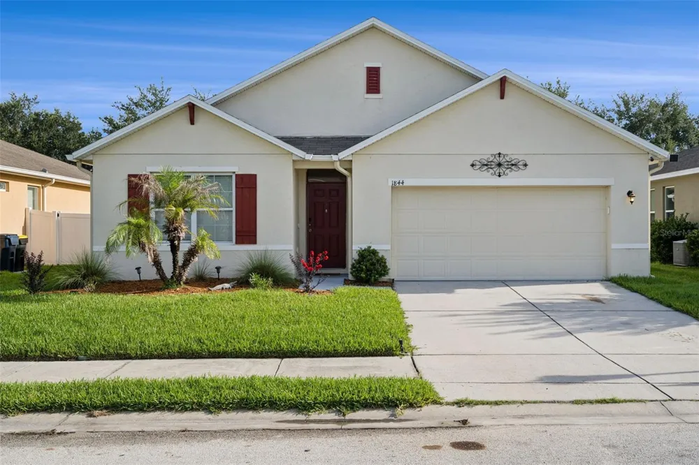 1844 SKYVIEW DRIVE Auburndale, FL 33823