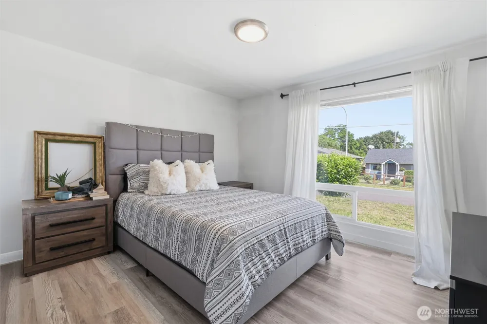622 6th Street SE Auburn, WA 98002