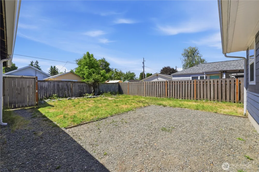 622 6th Street SE Auburn, WA 98002