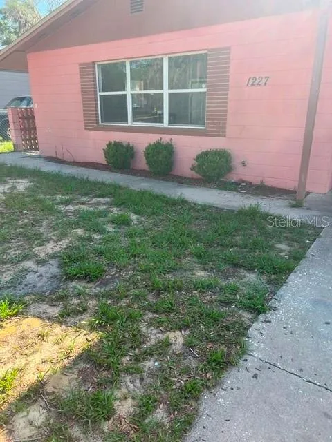 1227 SE 19TH TERRACE Gainesville, FL 32641