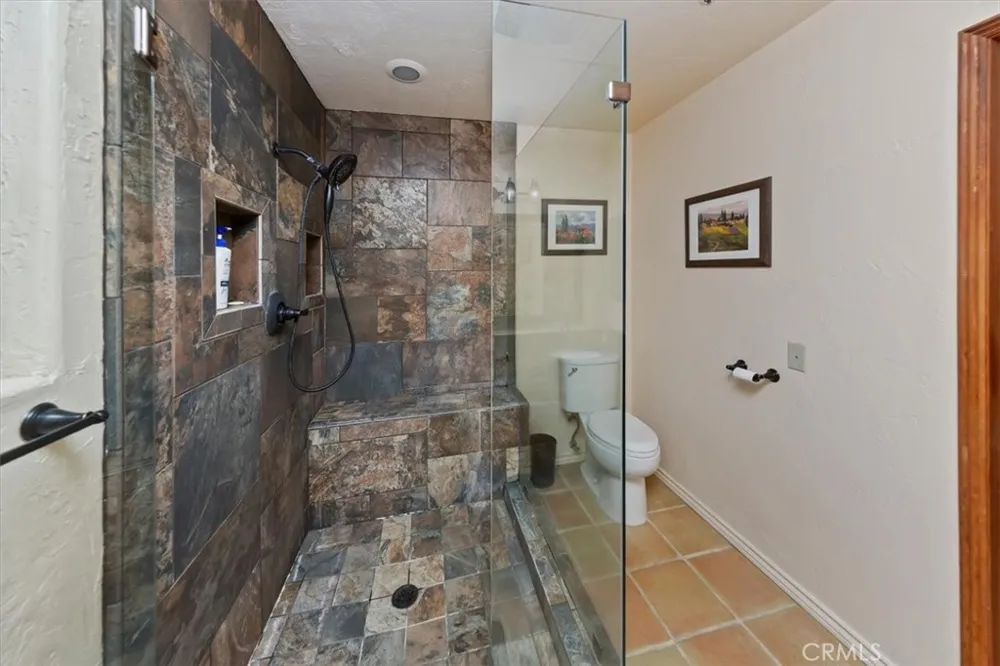9060 Yucca Hills Road Agua Dulce, CA 91390