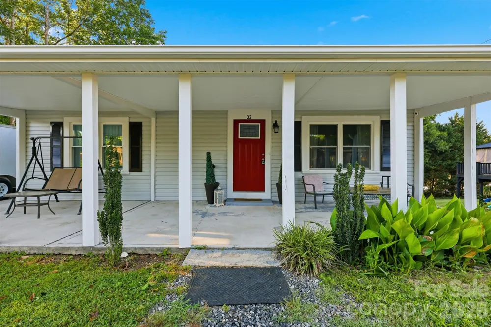 32 W Highland Avenue Granite Falls, NC 28630