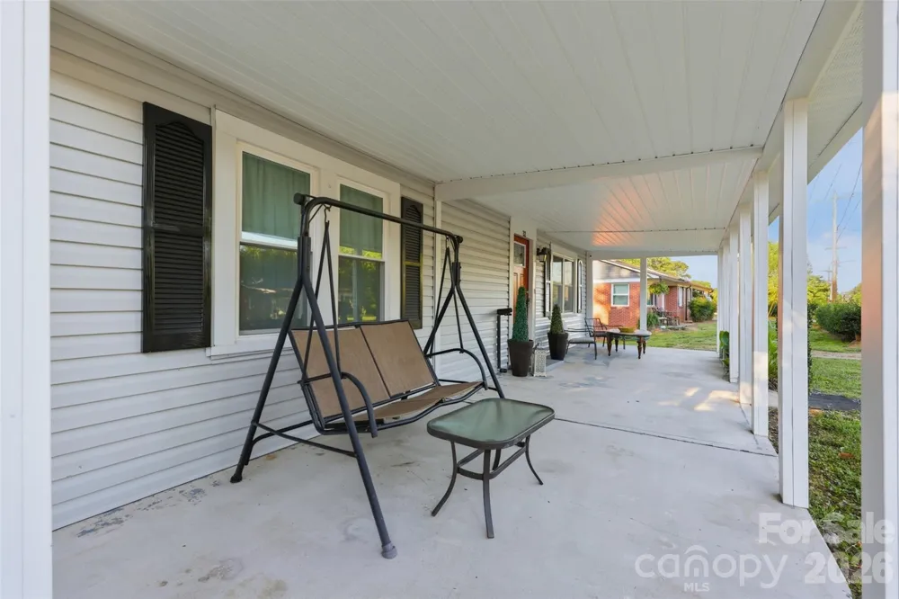 32 W Highland Avenue Granite Falls, NC 28630