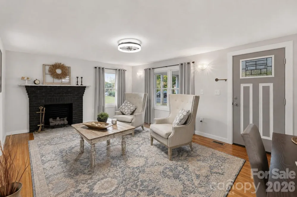 32 W Highland Avenue Granite Falls, NC 28630