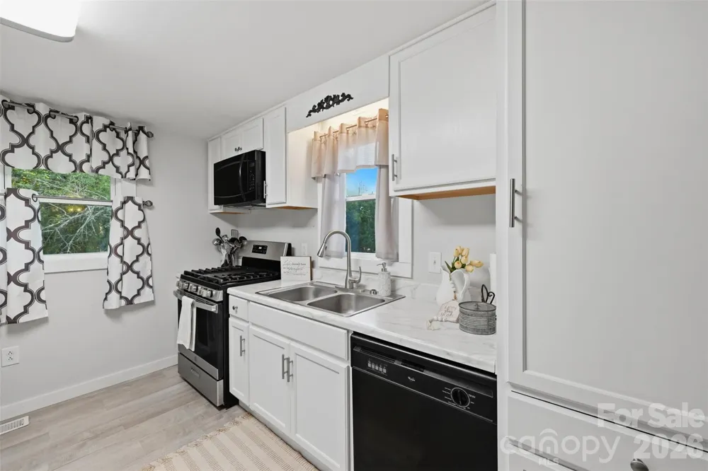 32 W Highland Avenue Granite Falls, NC 28630