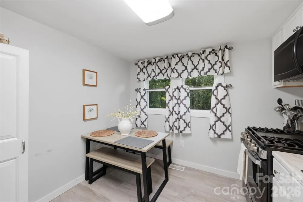 32 W Highland Avenue Granite Falls, NC 28630