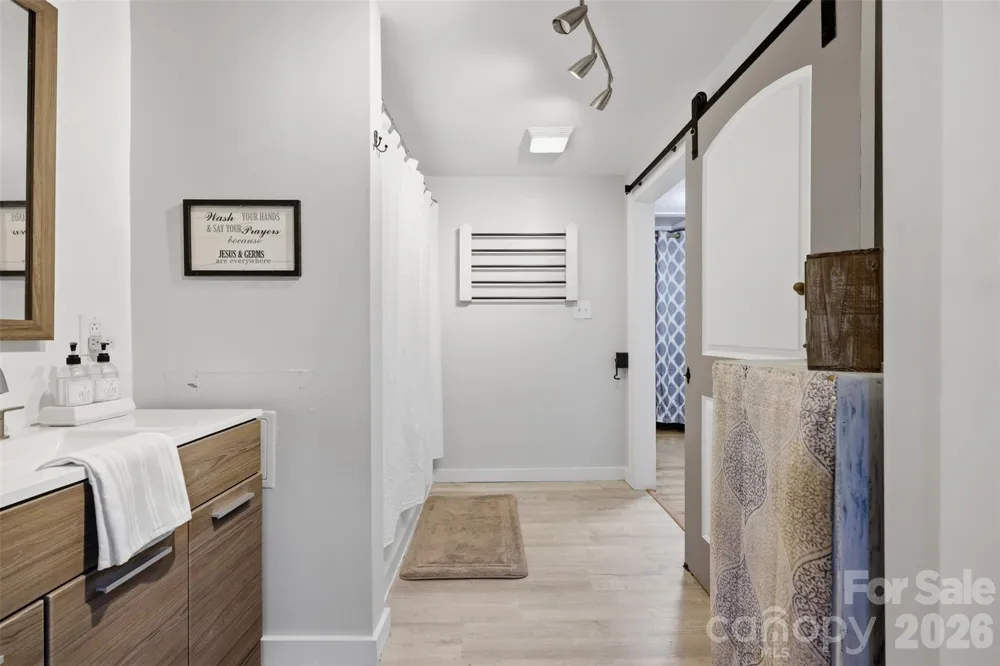 32 W Highland Avenue Granite Falls, NC 28630