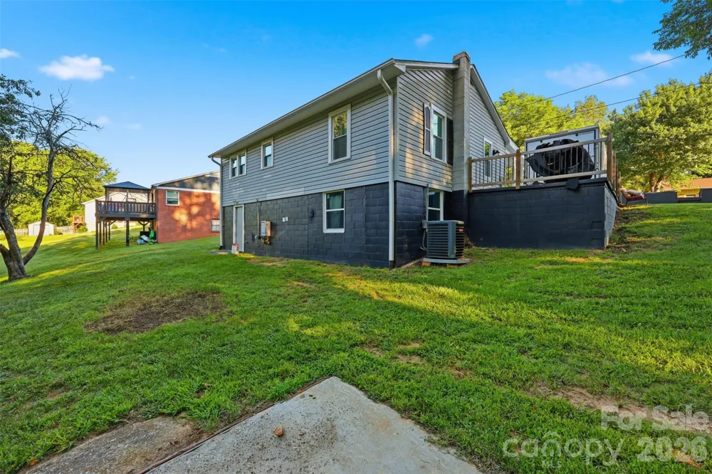 32 W Highland Avenue Granite Falls, NC 28630