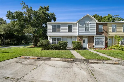 498 GREEN SPRING CIR
