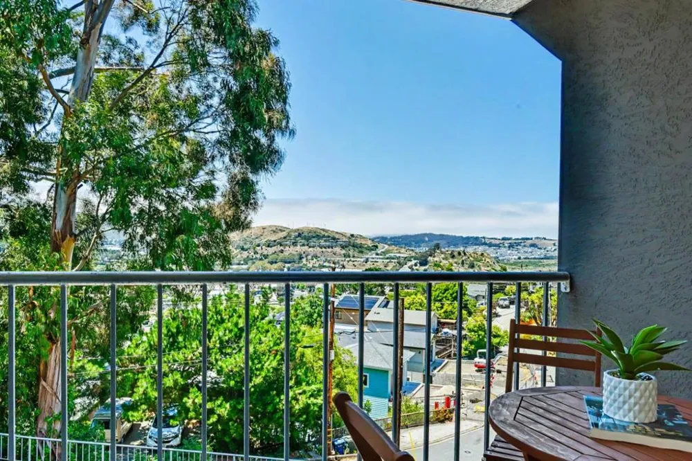 175 Tulare Street Brisbane, CA 94005