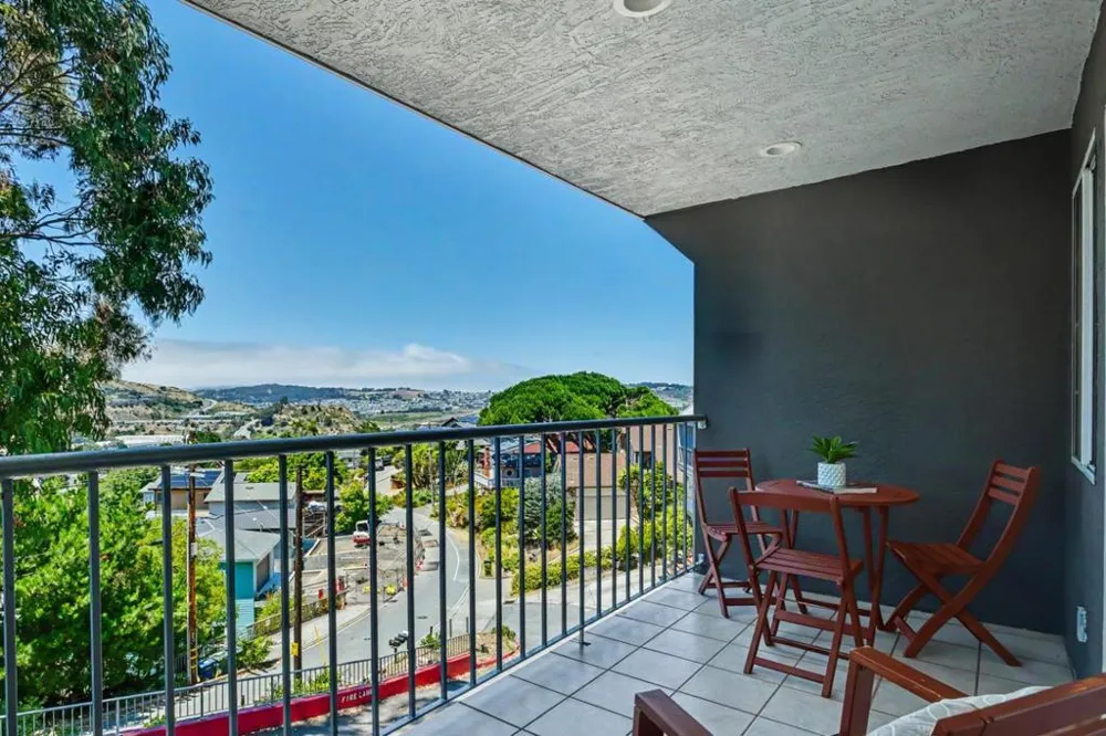 175 Tulare Street Brisbane, CA 94005