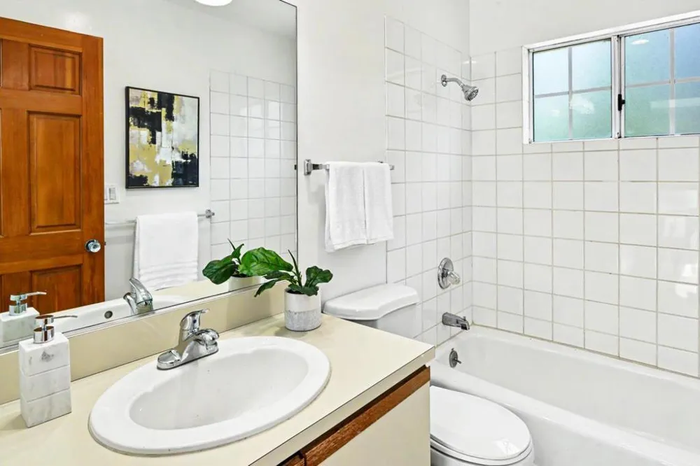 175 Tulare Street Brisbane, CA 94005