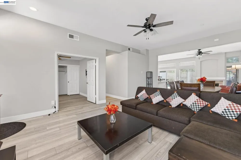 250 Fox Meadow Ct Tracy, CA 95376