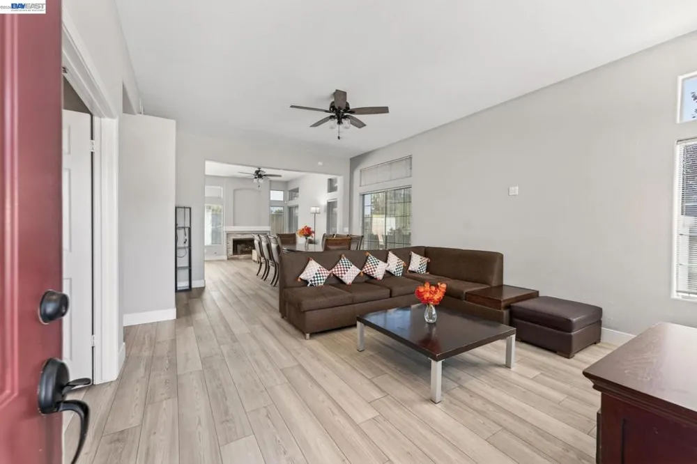 250 Fox Meadow Ct Tracy, CA 95376