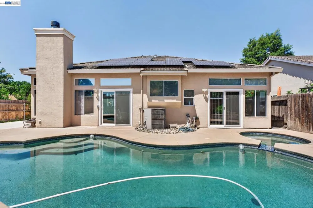 250 Fox Meadow Ct Tracy, CA 95376