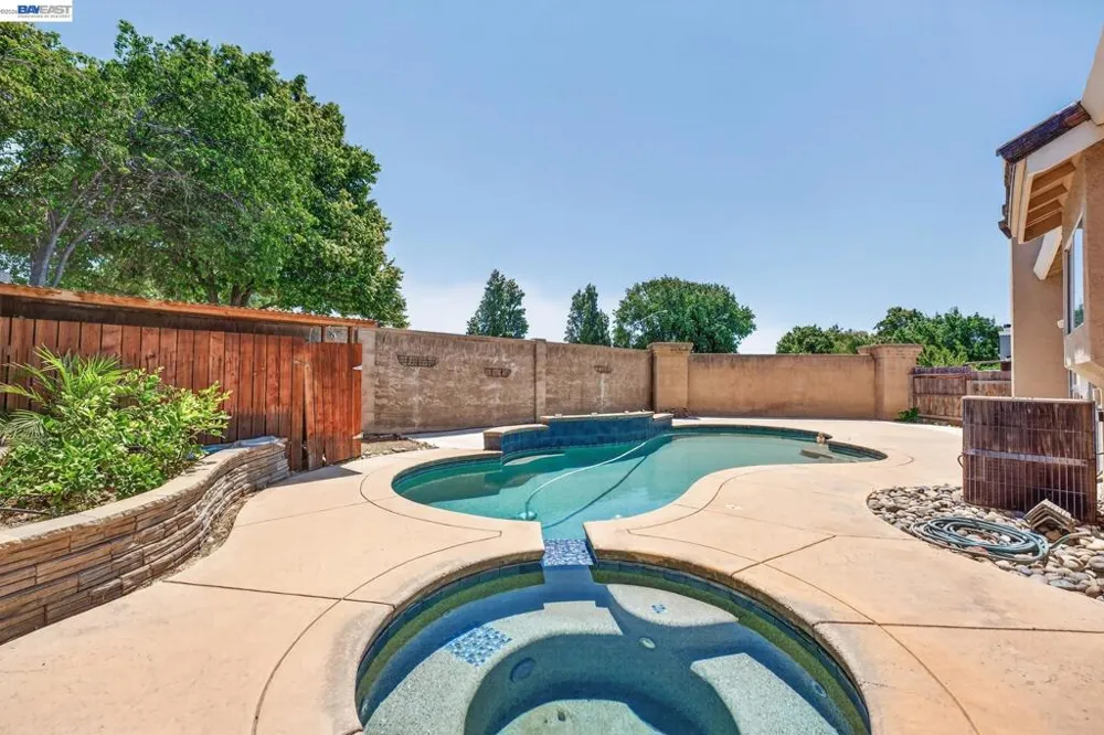 250 Fox Meadow Ct Tracy, CA 95376
